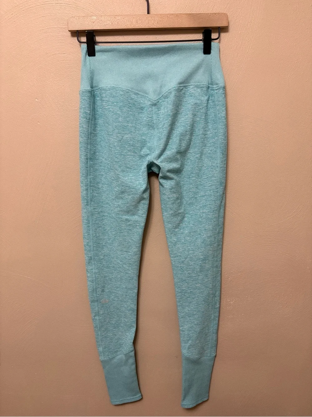 ALO High Waist Lounge Legging in Blue Quartz Heather Size Medium